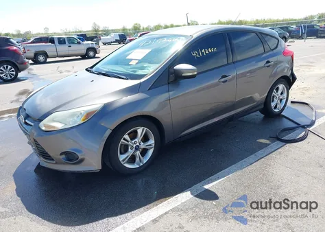 2014 Ford Focus Se z USA, uszkodzony, nr VIN 1FADP3K21EL334627